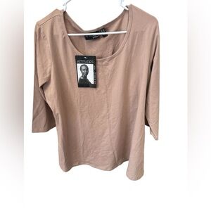 Women’s spandex body sculpting shirt NWT